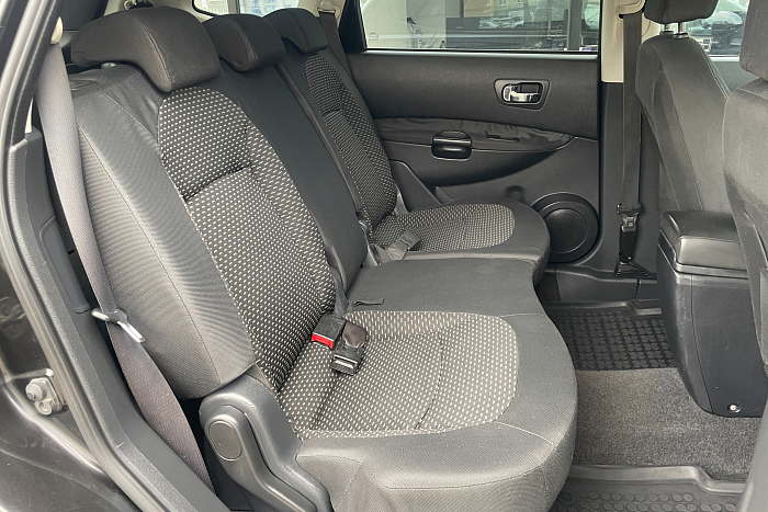 Nissan  Qashqai +2, Дизель, 2.0, Механическая, Передний привод, Внедорожник - 12