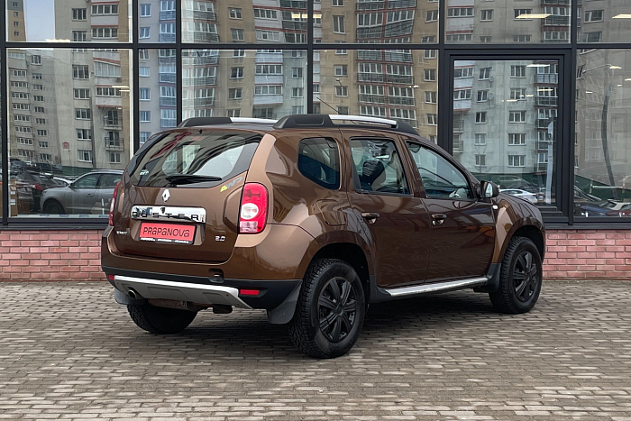 Renault Duster , Бензин, 2.0, Механическая, Полный привод, Внедорожник - 5