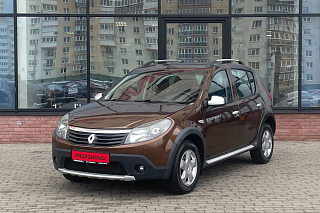 Renault Sandero , Бензин, 1.6, Механическая, Передний привод, Хэтчбек