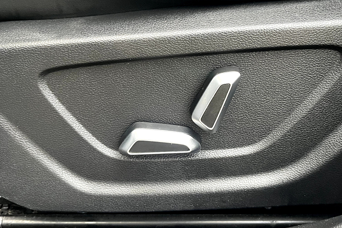 Geely Coolray, Бензин, 1.5, Робот, Передний привод, Внедорожник - 23