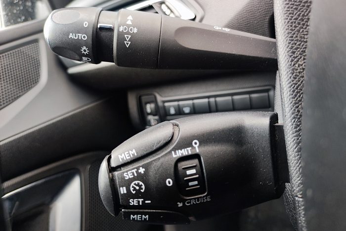 Peugeot 308, Дизель, 1.6, Автомат, Передний привод, Универсал - 20