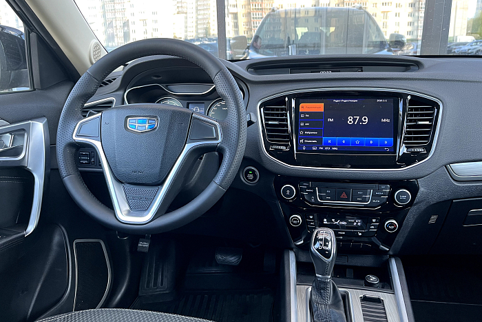Geely Emgrand X7, Бензин, 2.0, Автомат, Передний привод, Кроссовер - 7
