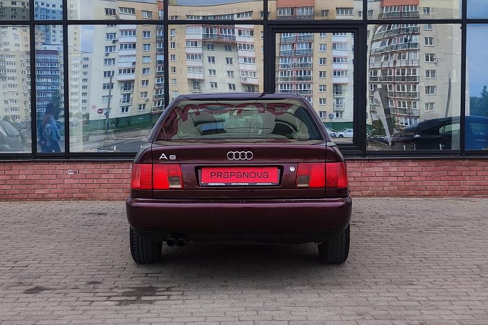 Audi A6 C4, Бензин, 2.6, Механическая, Передний привод, Седан - 5