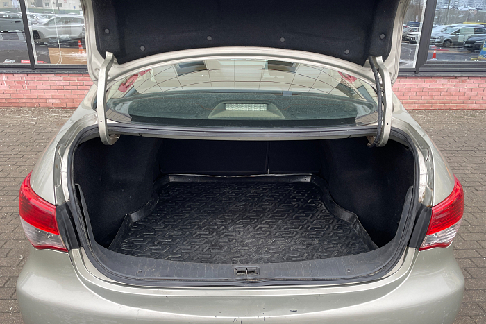 Nissan Almera, Бензин, 1.6, Автомат, Передний привод, Седан - 18