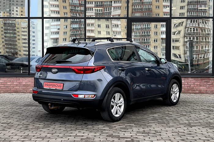 Kia Sportage, Бензин, 1.6, Механическая, Передний привод, Внедорожник - 3