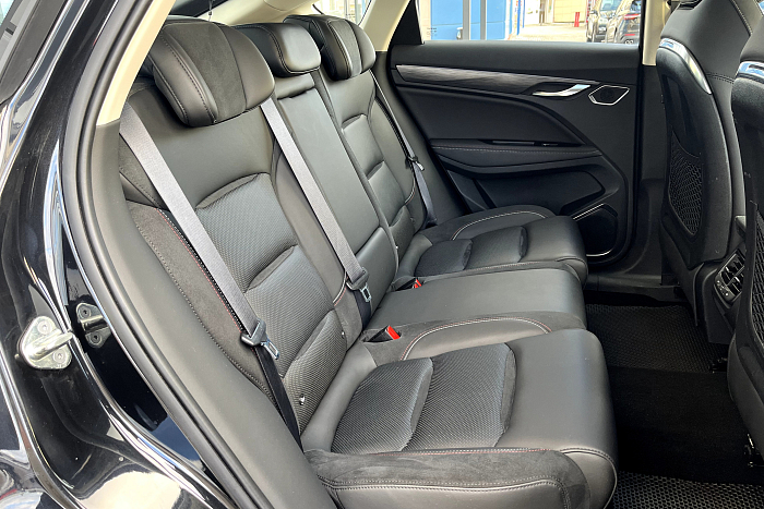 Geely Tugella, Бензин, 2.0, Автомат, Полный привод, Внедорожник - 10