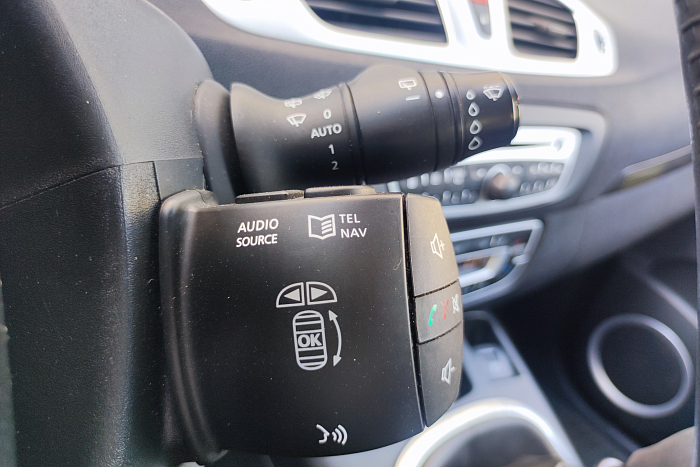 Renault Grand Scenic, Бензин, 1.4, Механическая, Передний привод, Минивэн - 23