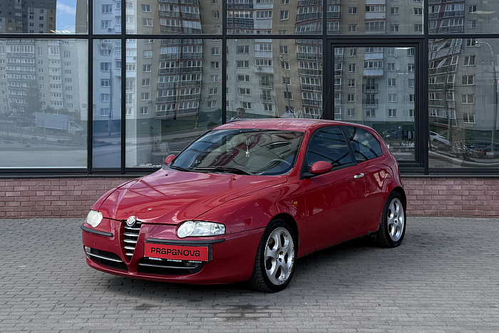 Alfa Romeo 147, Бензин, 1.6, Механическая, Передний привод, Хэтчбек