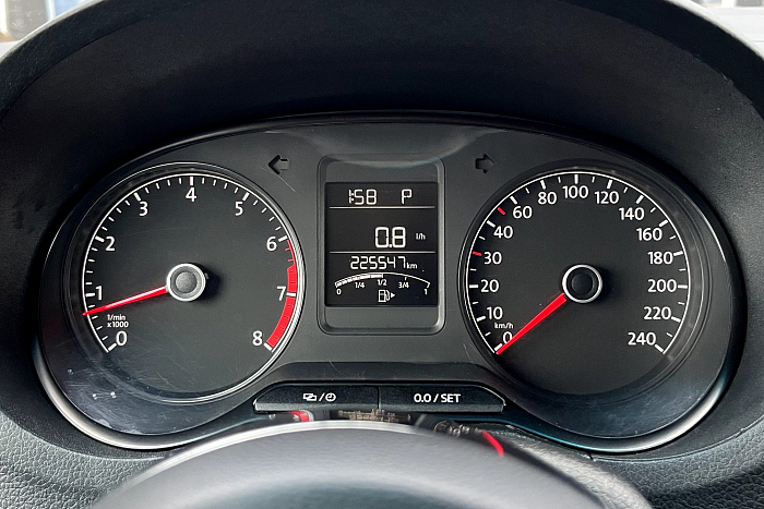 Volkswagen Polo Sedan, Бензин, 1.6, Автомат, Передний привод, Седан - 12