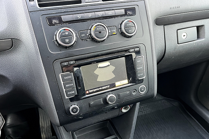 Volkswagen Touran, Дизель, 1.6, Механическая, Передний привод, Минивэн - 14