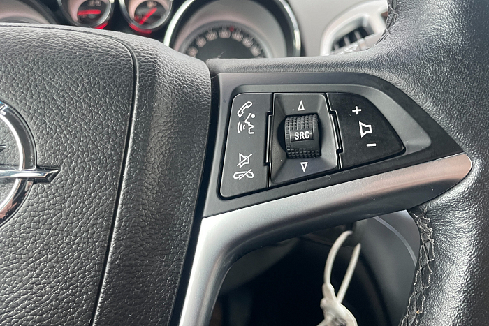 Opel Astra, Дизель, 1.6, Механическая, Передний привод, Универсал - 18