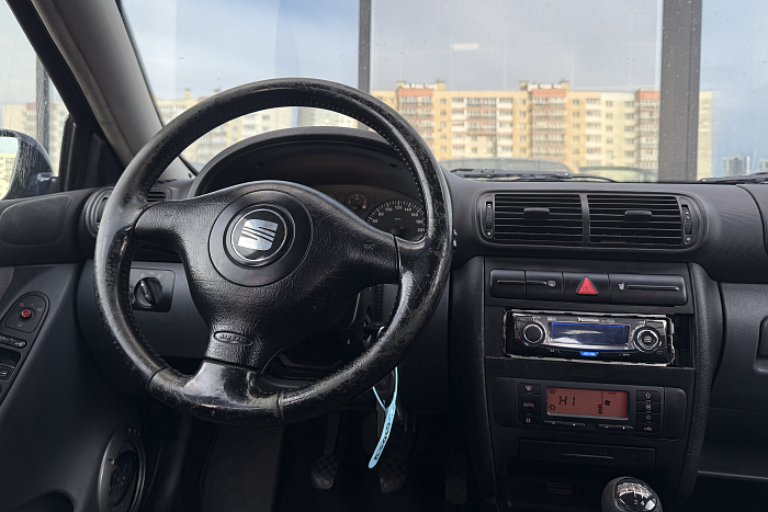 SEAT Toledo, Бензин, 1.6, Механическая, Передний привод, Седан - 9