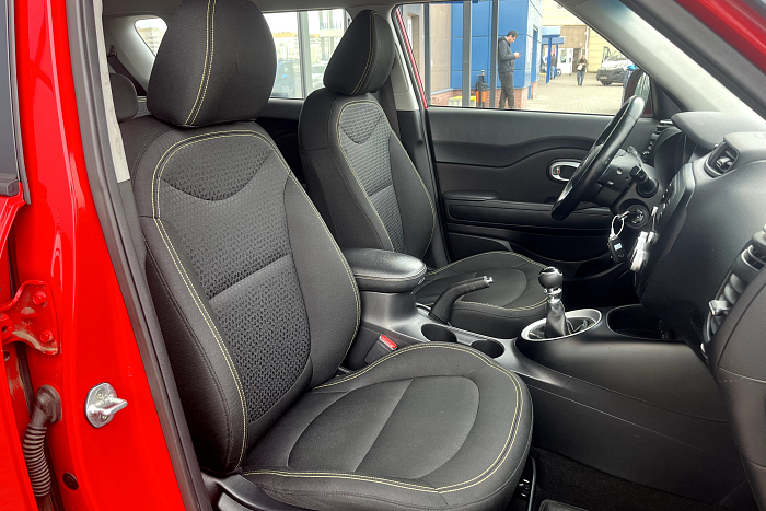 Kia Soul, Бензин, 1.6, Механическая, Передний привод, Хэтчбек - 9