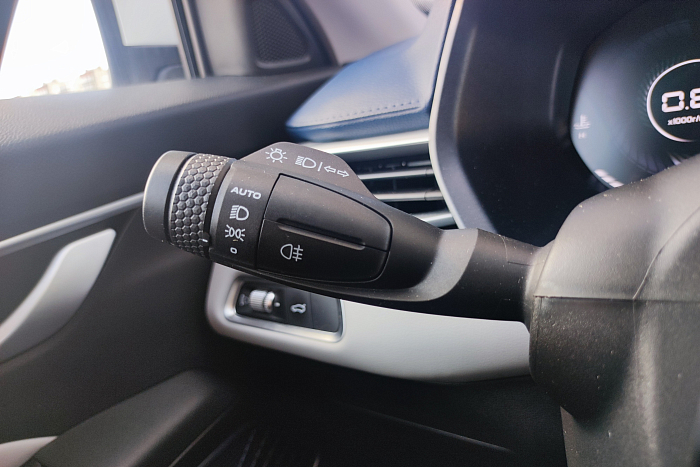 Geely Emgrand, Бензин, 1.5, Вариатор, Передний привод, Седан - 19