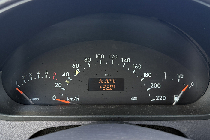 Mercedes-Benz w168, Бензин, 1.4, Механическая, Передний привод, Хэтчбек - 10