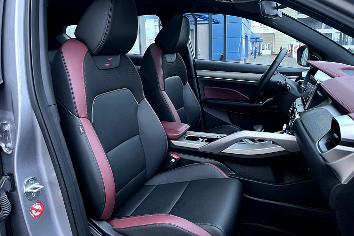 Geely Coolray, Бензин, 1.5, Робот, Передний привод, Внедорожник - 9