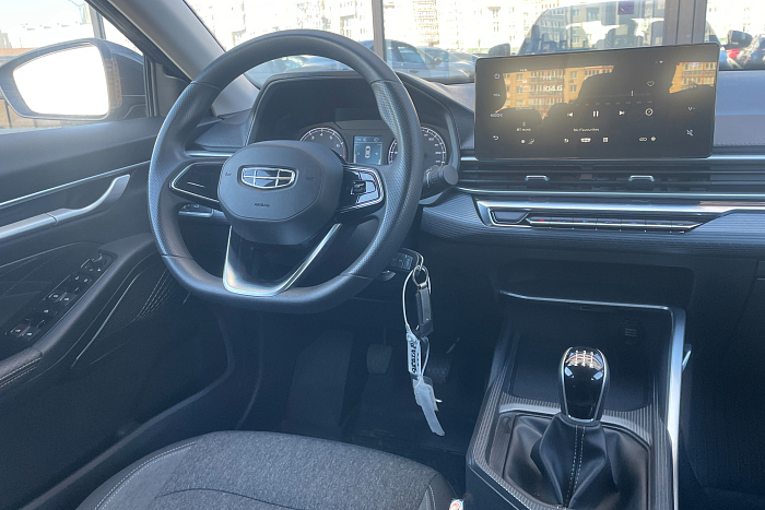 Geely Emgrand, Бензин, 1.5, Механическая, Передний привод, Седан - 9