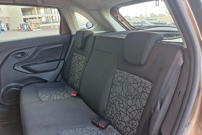  Lada XRAY, Бензин, 1.6, Механическая, Передний привод, Хэтчбек - 12