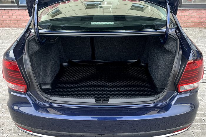 Volkswagen Polo Sedan, Бензин, 1.6, Автомат, Передний привод, Седан - 20