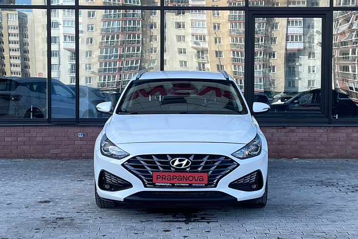 Hyundai  I30 , Дизель, 1.6, Робот, Передний привод, Универсал - 1