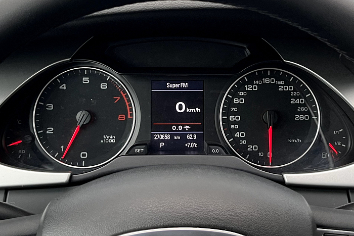 Audi A4, Бензин, 1.8, Вариатор, Передний привод, Универсал - 12