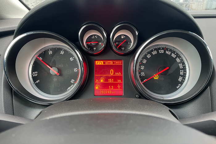 Opel Astra, Дизель, 1.6, Механическая, Передний привод, Универсал - 14