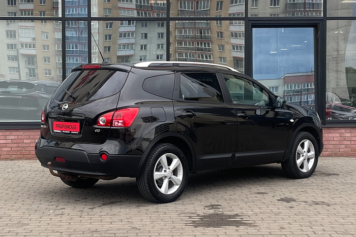 Nissan  Qashqai +2, Дизель, 2.0, Механическая, Передний привод, Внедорожник - 5