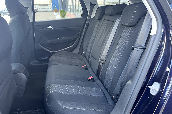 Peugeot 308, Дизель, 1.6, Механическая, Передний привод, Универсал - 10