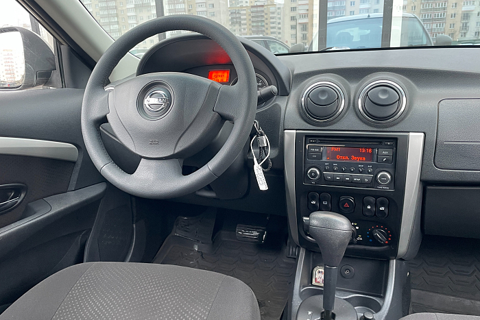 Nissan Almera, Бензин, 1.6, Автомат, Передний привод, Седан - 9