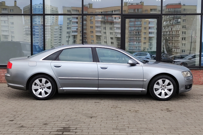Audi A8, Бензин, 3.2, Вариатор, Передний привод, Седан - 3