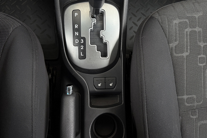 Kia Rio, Бензин, 1.6, Автомат, Передний привод, Седан - 21