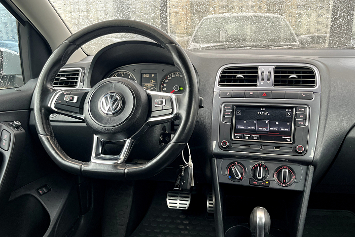 Volkswagen Polo Sedan, Бензин, 1.6, Автомат, Передний привод, Седан - 7