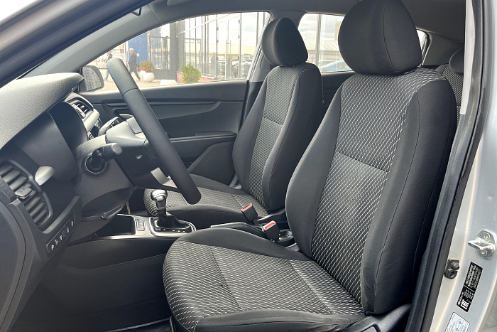 Kia Rio X-line, Бензин, 1.6, Автомат, Передний привод, Хэтчбек - 8