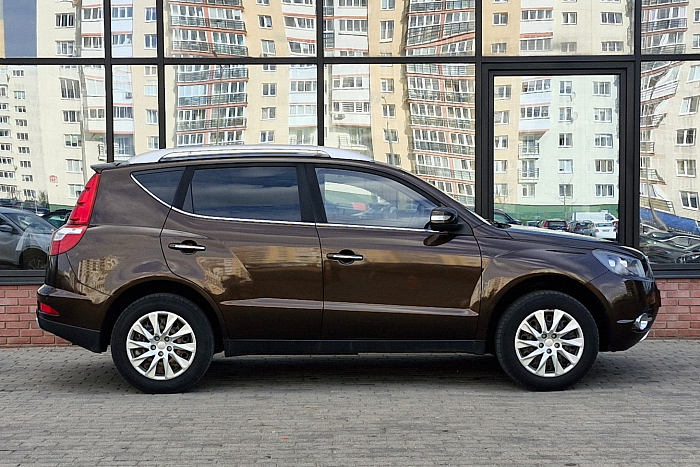Geely Emgrand X7, Бензин, 1.8, Механическая, Передний привод, Кроссовер - 7