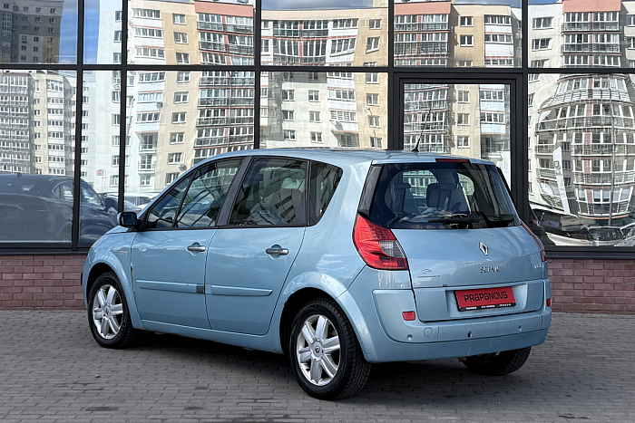 Renault  Scenic, Дизель, Механическая, Передний привод, Минивэн - 6