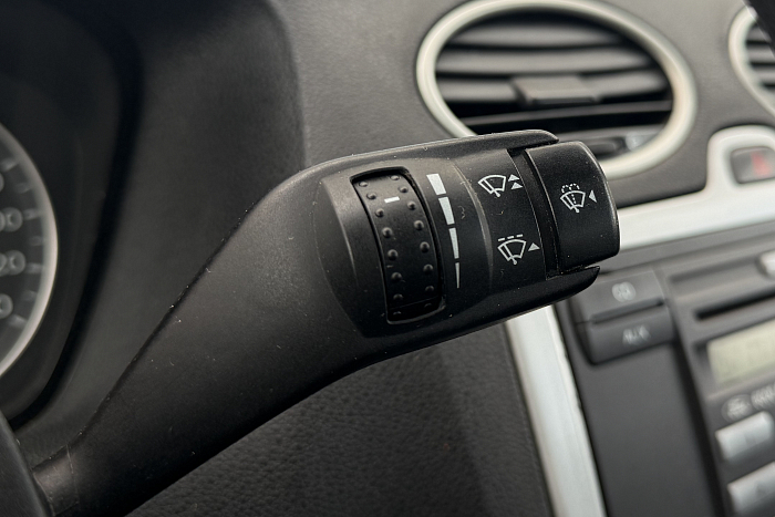 Ford Focus II, Дизель, 1.8, Механическая, Передний привод, Универсал - 14