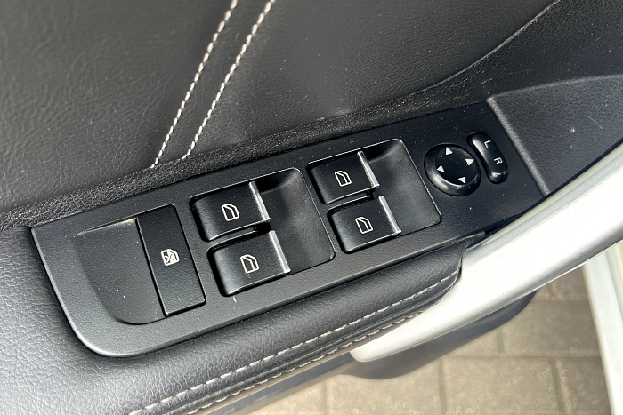 Geely Emgrand 7, Бензин, 1.8, Вариатор, Передний привод, Седан - 18