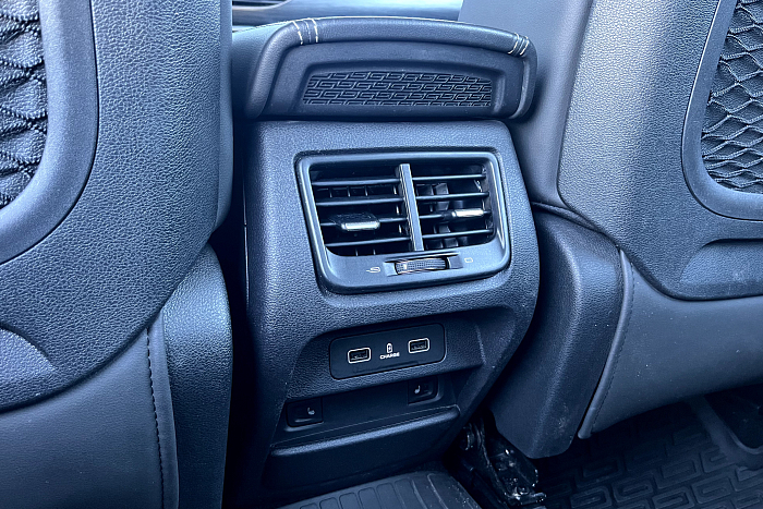 Geely Tugella, Бензин, 2.0, Автомат, Полный привод, Внедорожник - 26