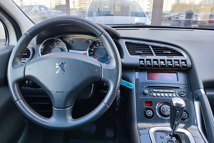 Peugeot 3008, Бензин, 1.6, Автомат, Передний привод, Внедорожник - 9