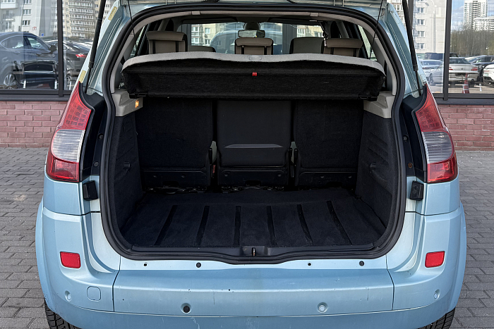 Renault  Scenic, Дизель, Механическая, Передний привод, Минивэн - 23